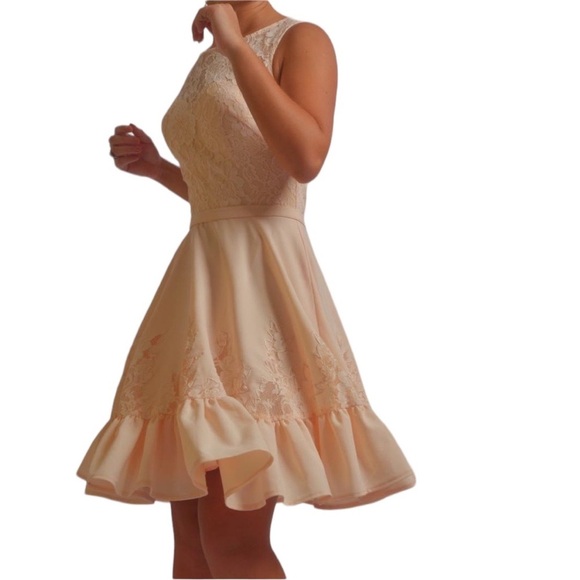 Dress Light Peach - Picture 4 of 5